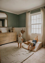 Laden Sie das Bild in den Galerie-Viewer, Corner Climber XL | Floral | Pre-Order May
