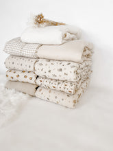 Load image into Gallery viewer, Crib Blanket | Gingham
