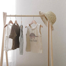 Laden Sie das Bild in den Galerie-Viewer, Waffle Knit Tee
