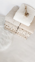 Load image into Gallery viewer, Crib Blanket | Teddy Ivory
