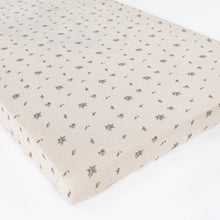 Carregar imagem no visualizador da galeria, Toddler Sheet | Floral
