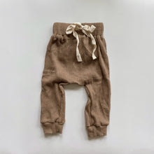Load image into Gallery viewer, Cocoa Ribbed Joggers
