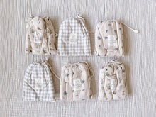 Laden Sie das Bild in den Galerie-Viewer, Standard Pillowcase | Bluebell
