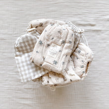 Laden Sie das Bild in den Galerie-Viewer, Standard Pillowcase | Bluebell
